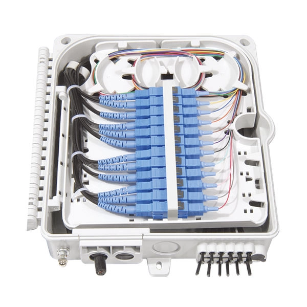 Shipment of high and low voltage complete sets of equipment housings
