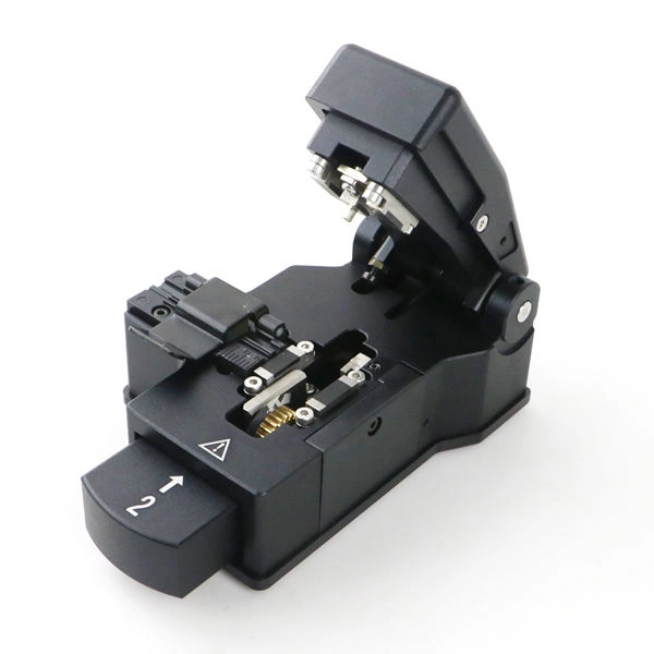 Can a standard multimode fiber optic cable be used for 10 Gigabit Ethernet 