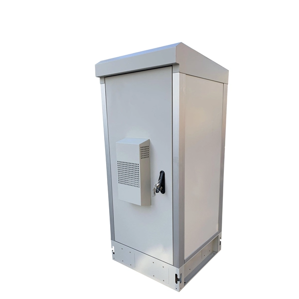 What does it mean if there are two optical cables in a fiber distribution box 